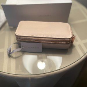Stackers Blush Medium Zipped Jewelry Box